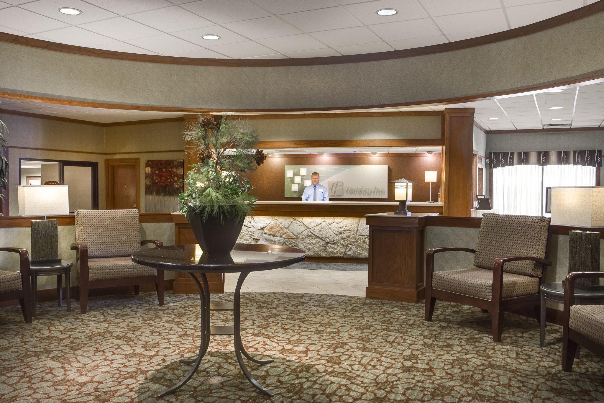 Holiday Inn Hotel & Suites Des Moines-Northwest By Ihg Urbandale Buitenkant foto