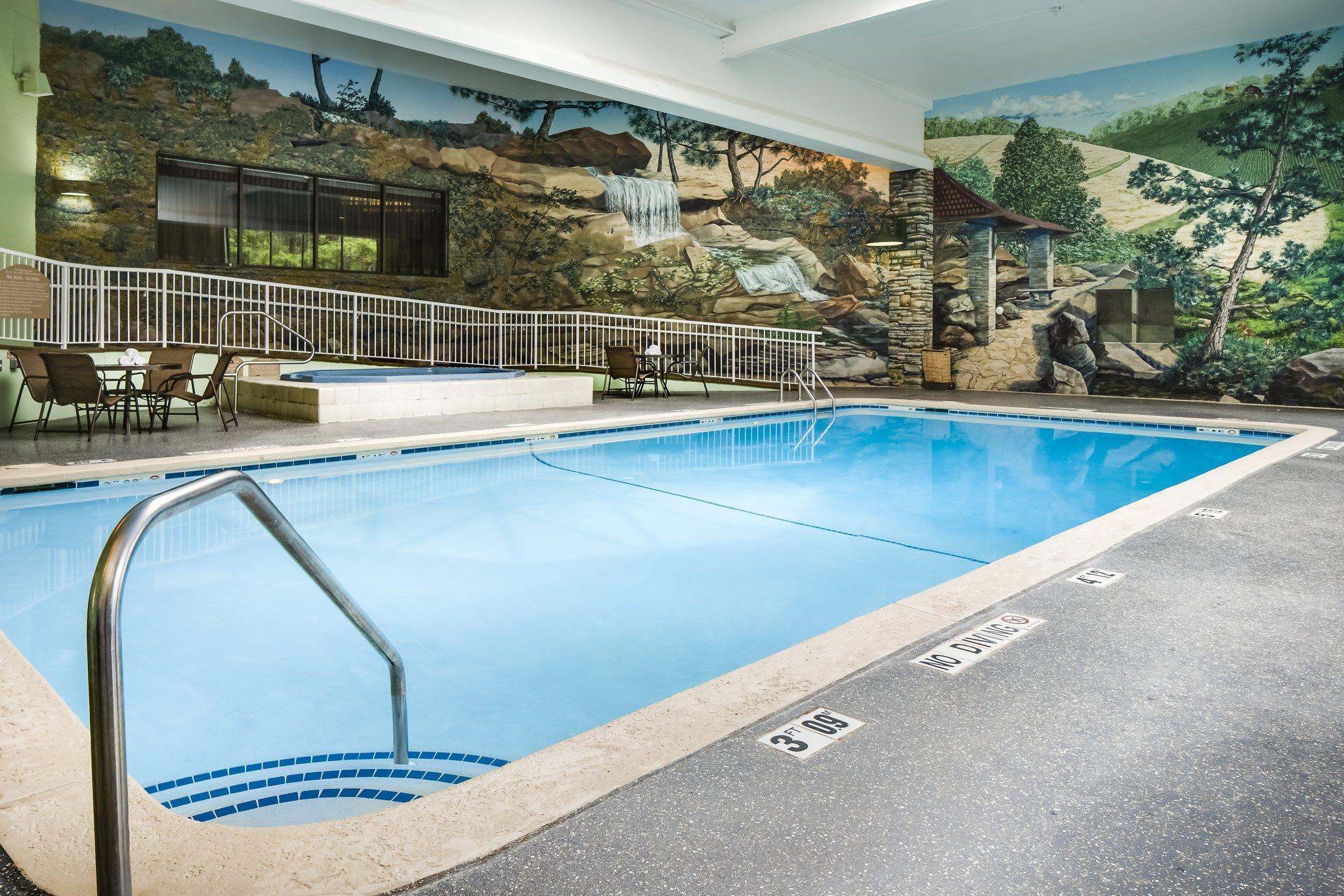 Holiday Inn Hotel & Suites Des Moines-Northwest By Ihg Urbandale Buitenkant foto