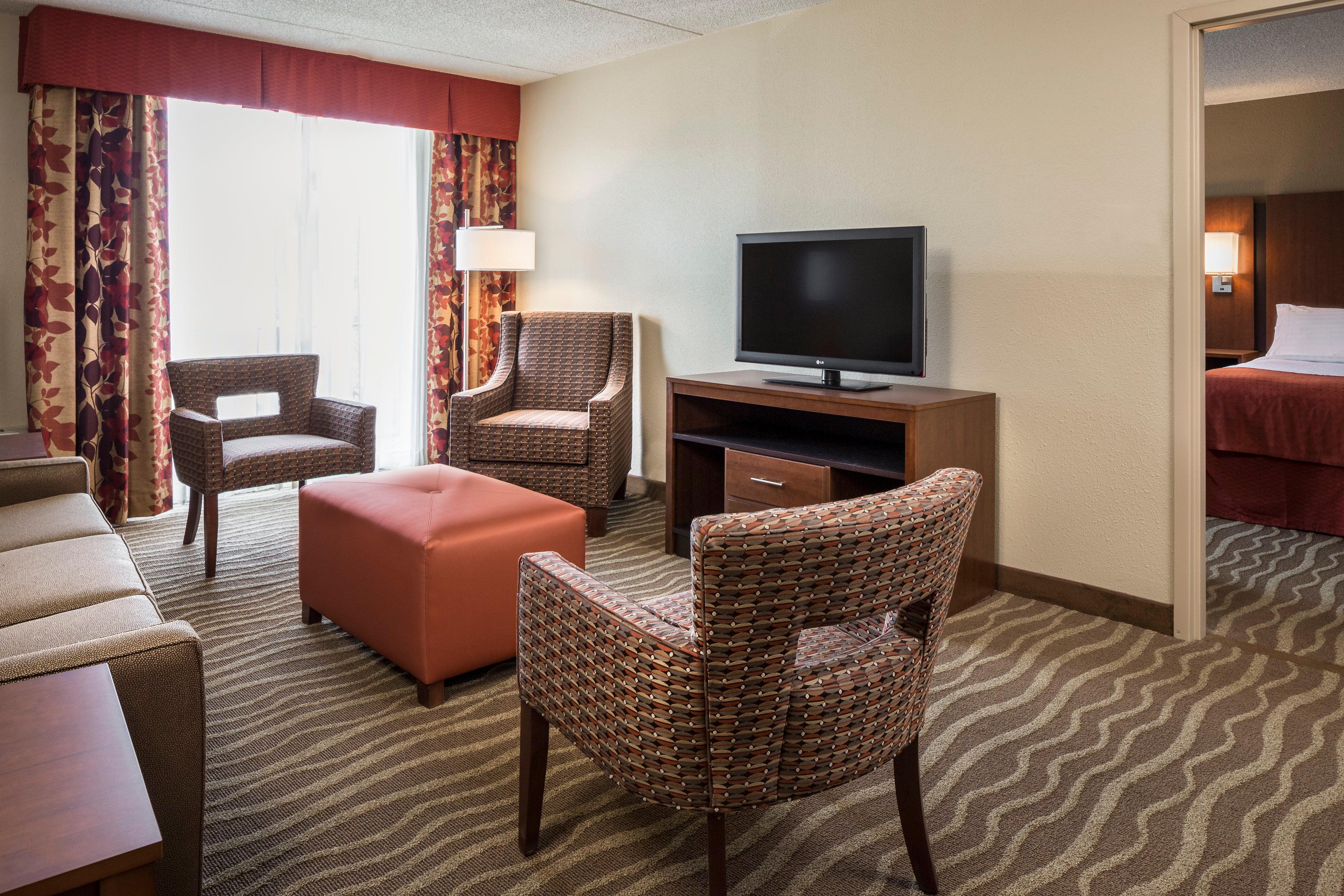 Holiday Inn Hotel & Suites Des Moines-Northwest By Ihg Urbandale Buitenkant foto