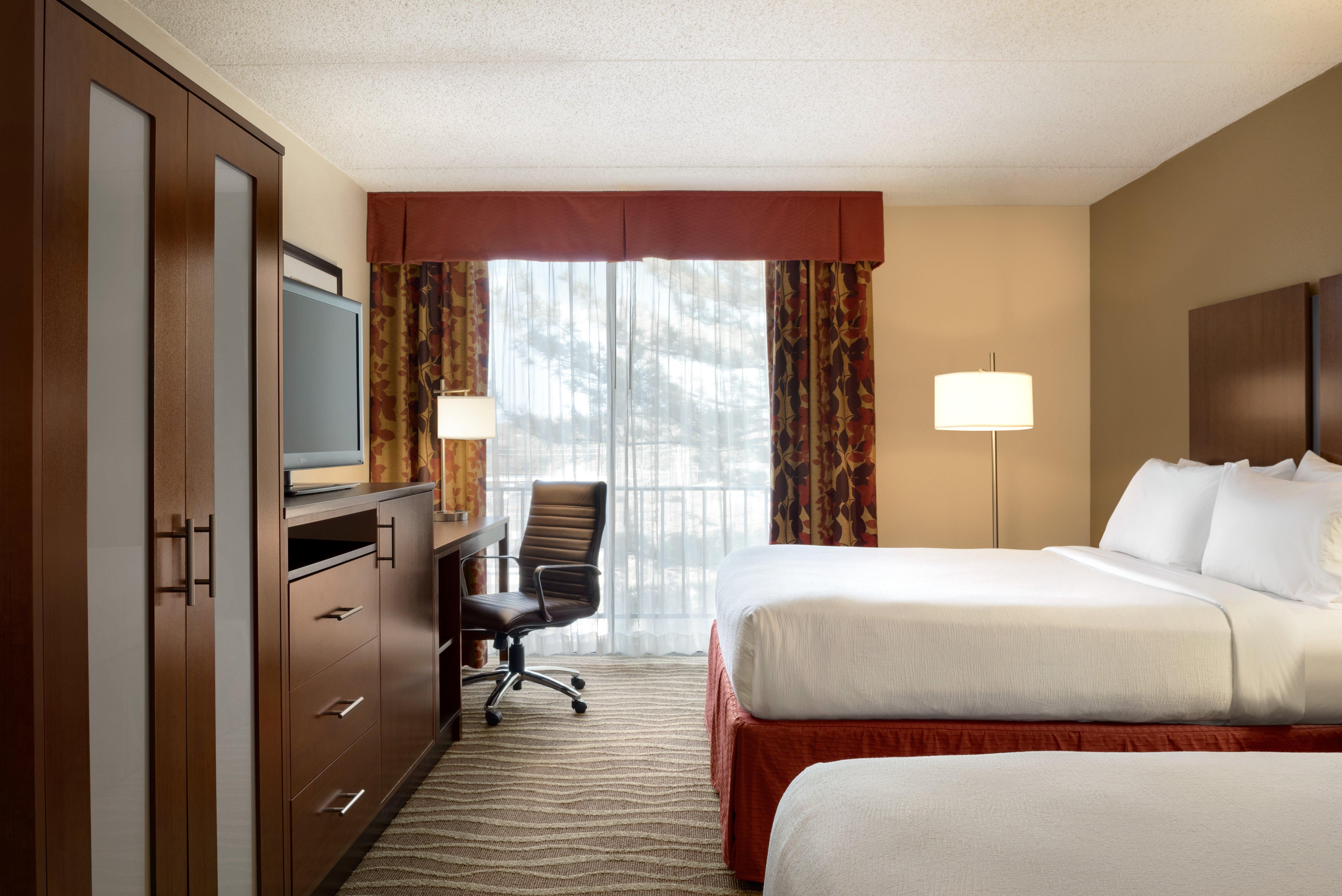 Holiday Inn Hotel & Suites Des Moines-Northwest By Ihg Urbandale Buitenkant foto